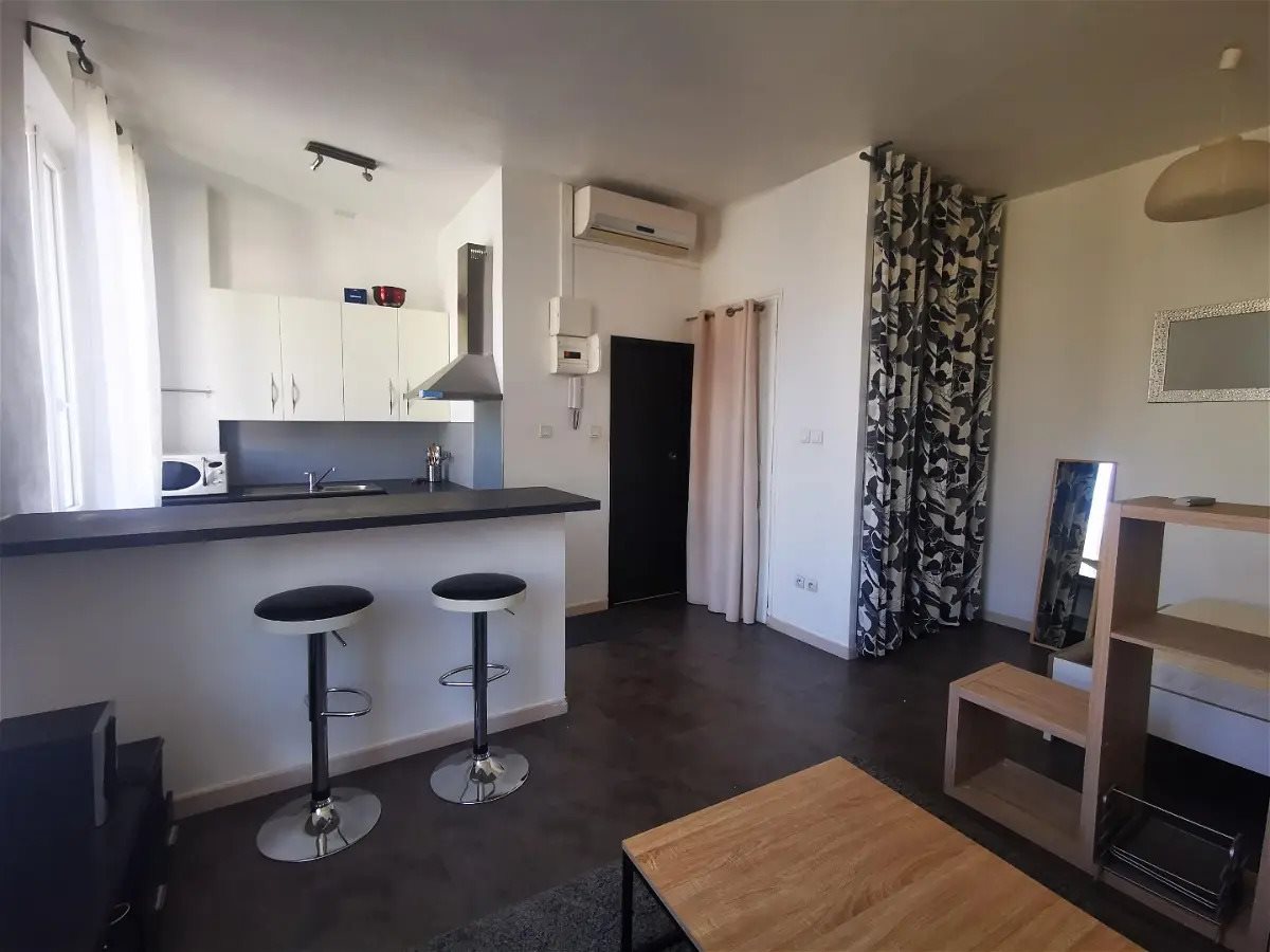 Appartement à louer, 28m², Toulon