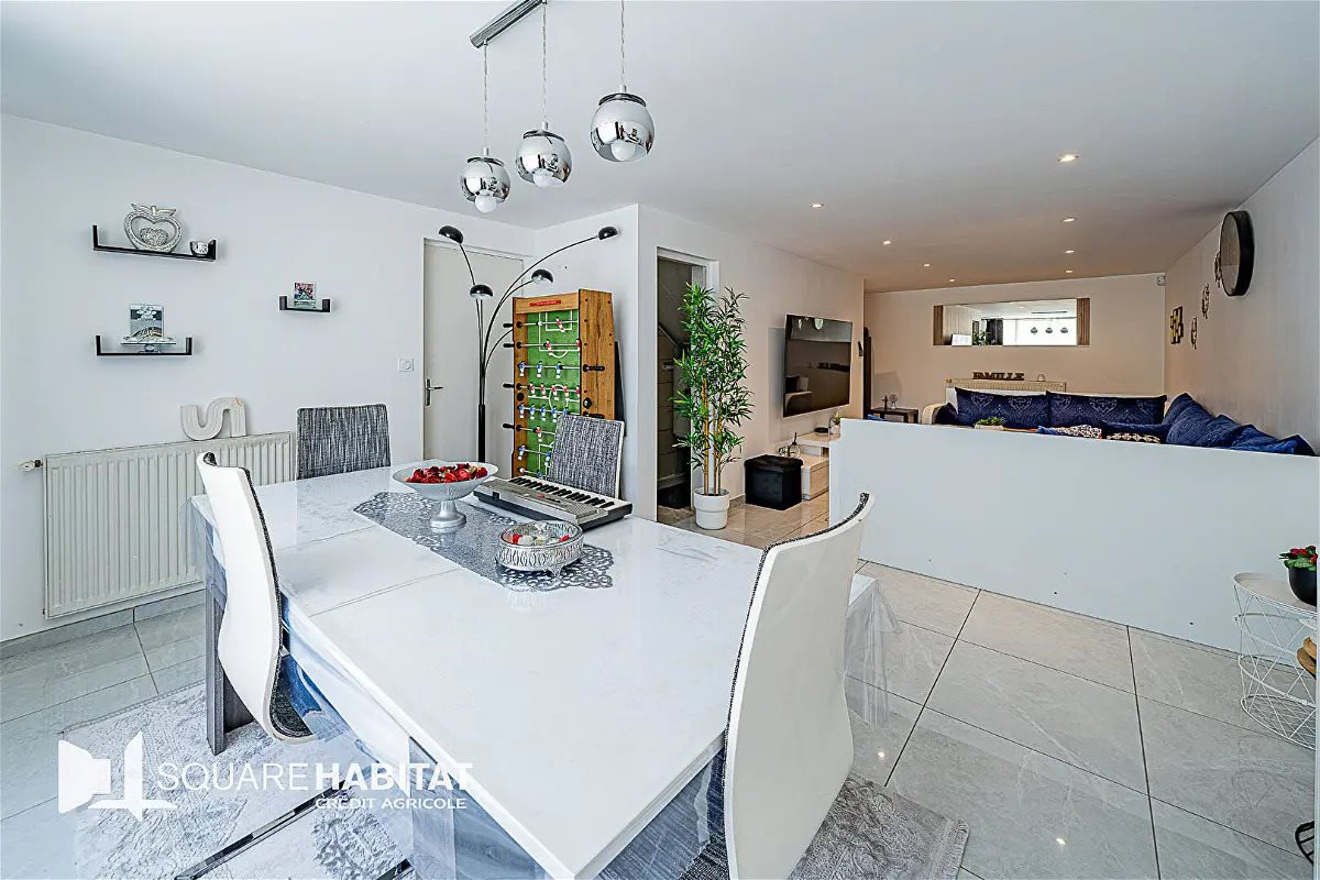 Maison à vendre, 165m², Saint-Denis-en-Bugey