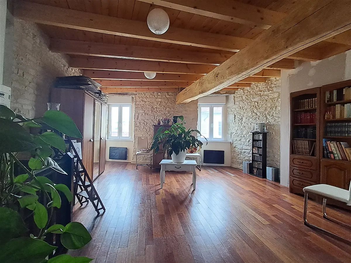 Maison à vendre, 135m², Vermenton