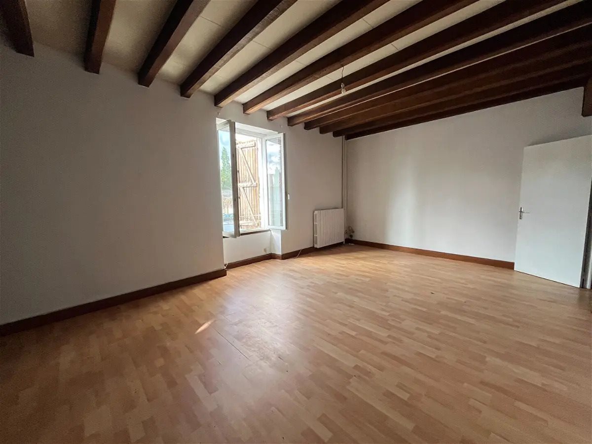 Maison à vendre, 258m², Charroux