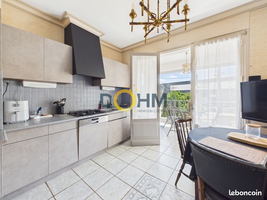 Maison à vendre, 200m², Saint-Priest-en-Jarez