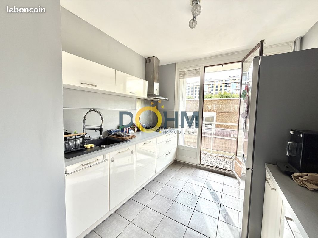 Appartement à vendre, 66m², Saint-Étienne