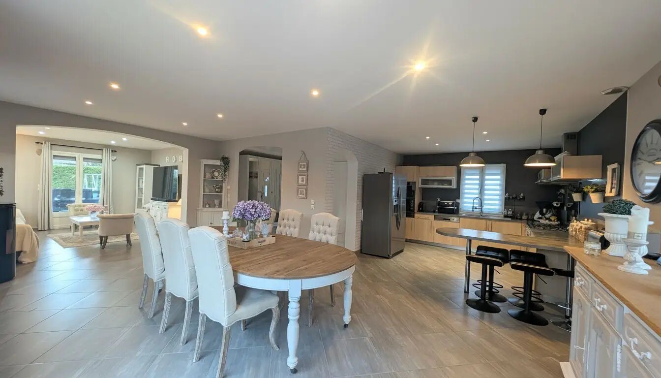 Maison à vendre, 165m², Mévoisins