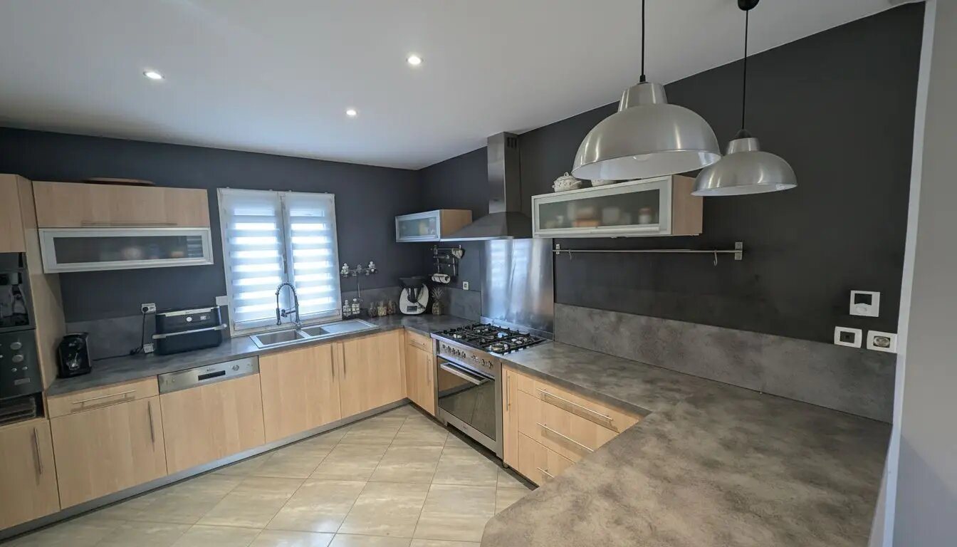 Maison à vendre, 165m², Mévoisins