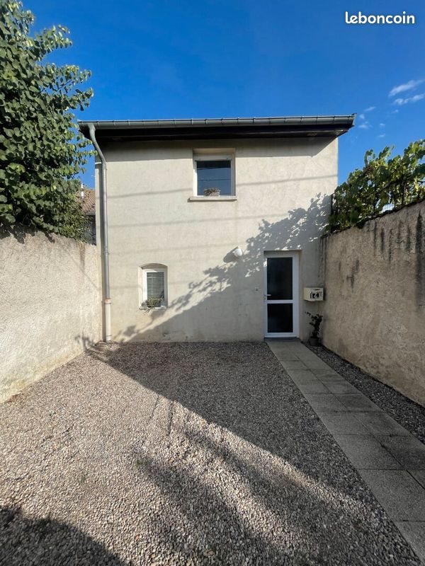Maison à louer, 77m², Frolois