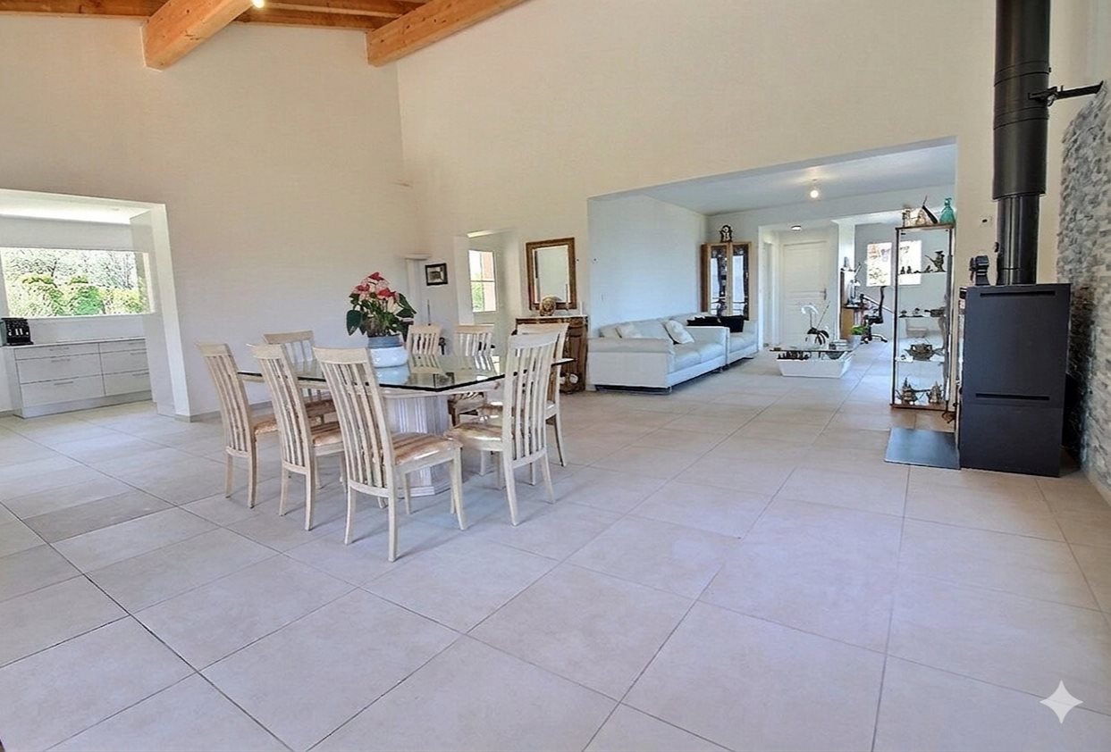 Maison à vendre, 330m², Maxilly-sur-Léman