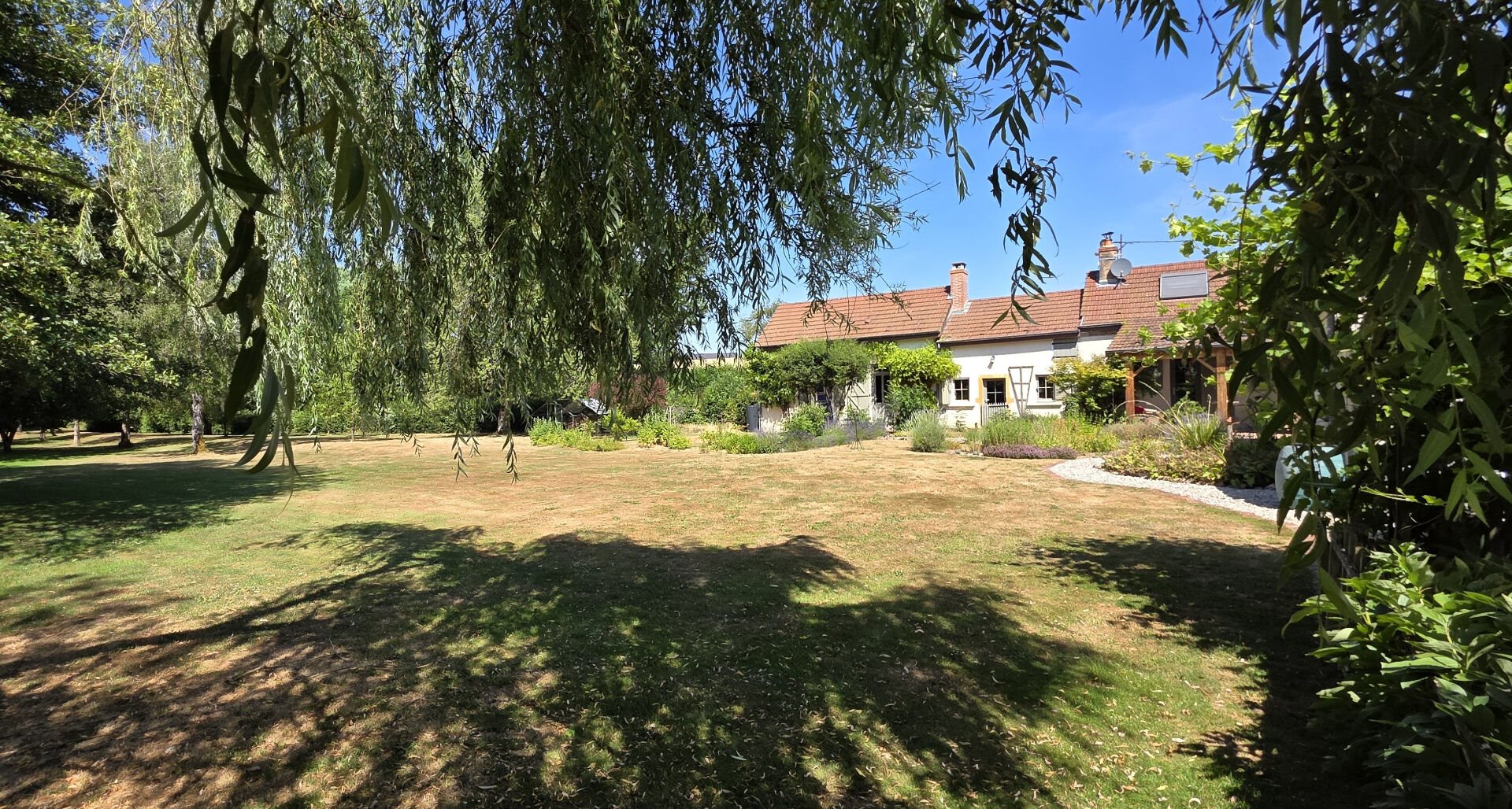 Maison à vendre, 158m², Issy-l'Evêque