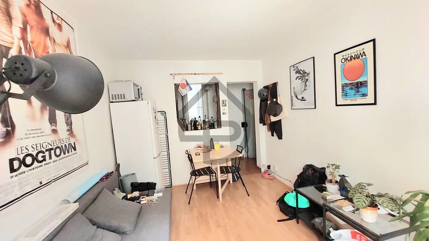 Appartement à louer, 27m², Paris 10ème