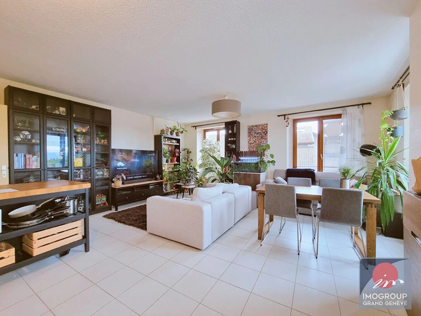 Appartement à louer, 76m², Cervens