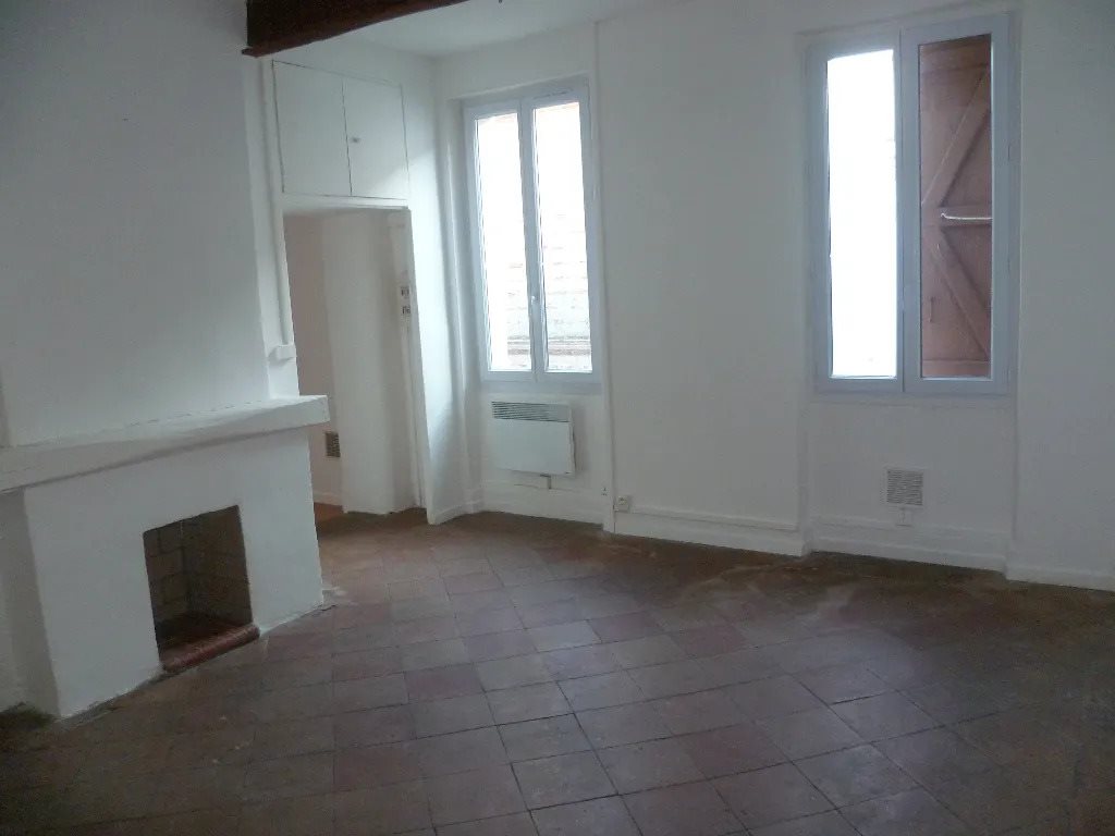 Appartement à louer, 65m², Saint-Sulpice-la-Pointe
