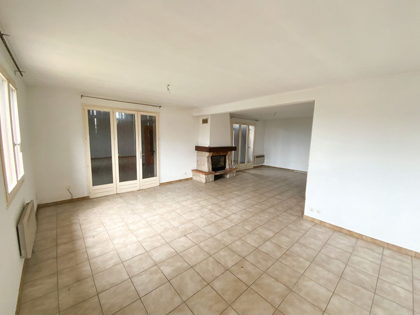 Maison à vendre, 160m², Saint-Sernin-du-Bois