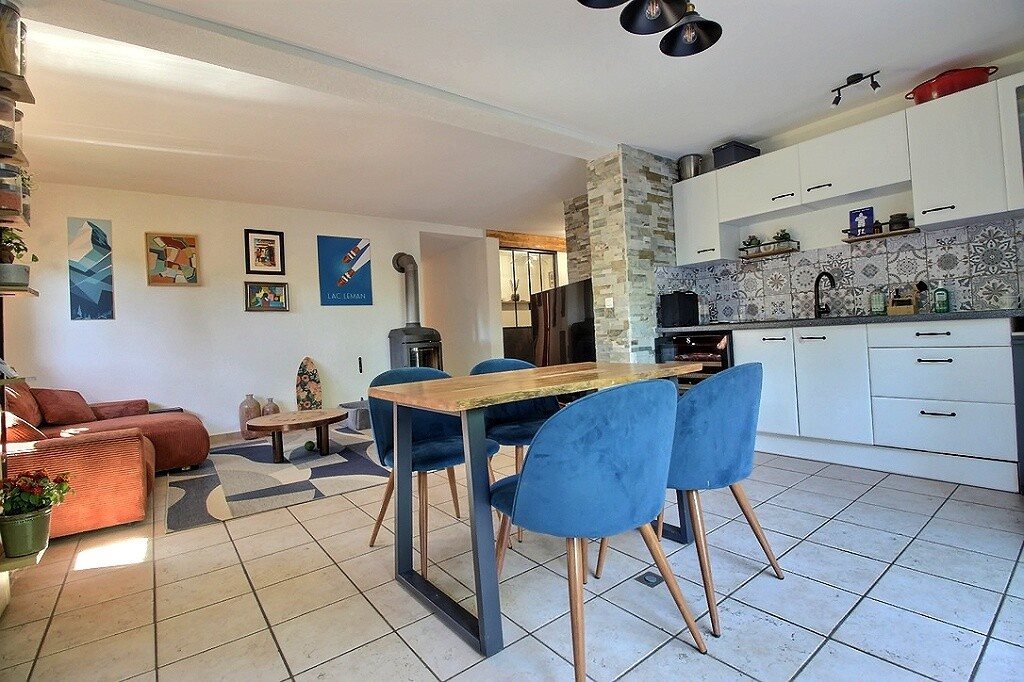 Appartement à vendre, 97m², Evian-les-Bains