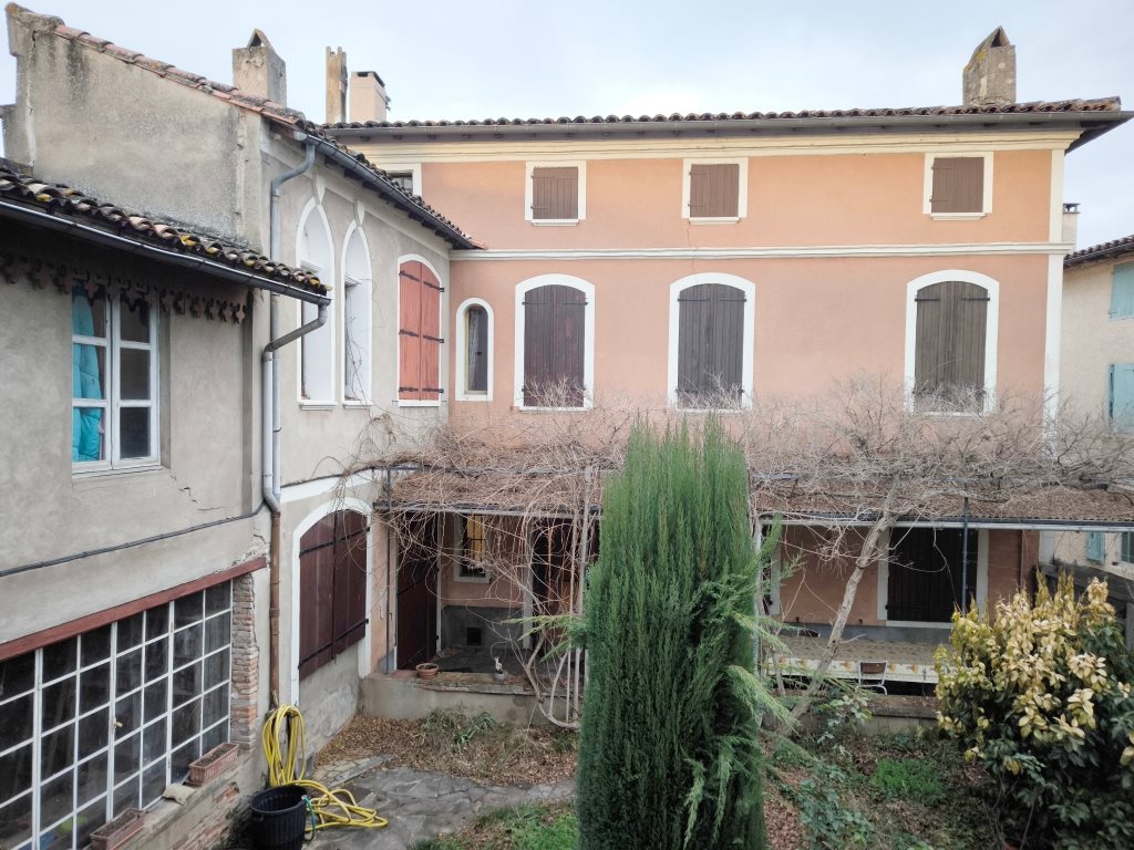 Maison à vendre, 280m², Saint-Sulpice-la-Pointe