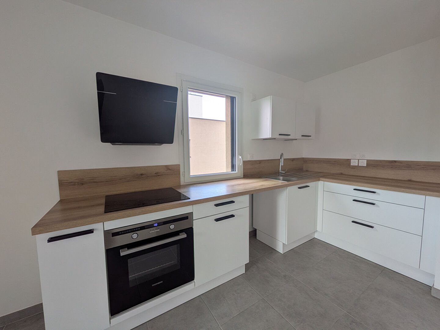Appartement à louer, 81m², Thonon-les-Bains
