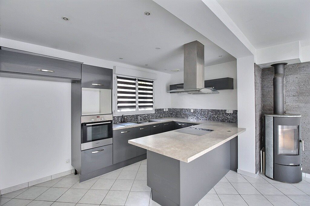 Maison à louer, 79m², Douvaine