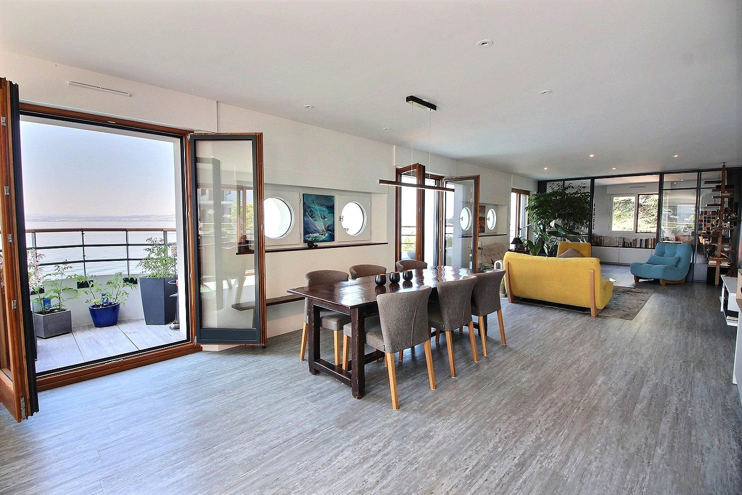 Appartement à vendre, 118m², Publier