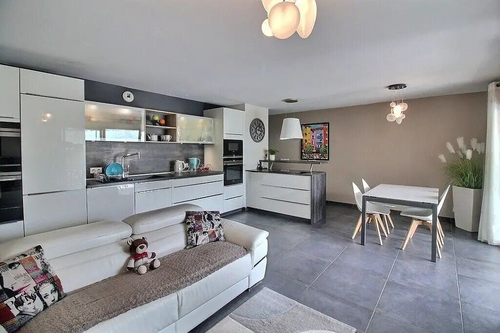 Appartement à vendre, 77m², Annemasse