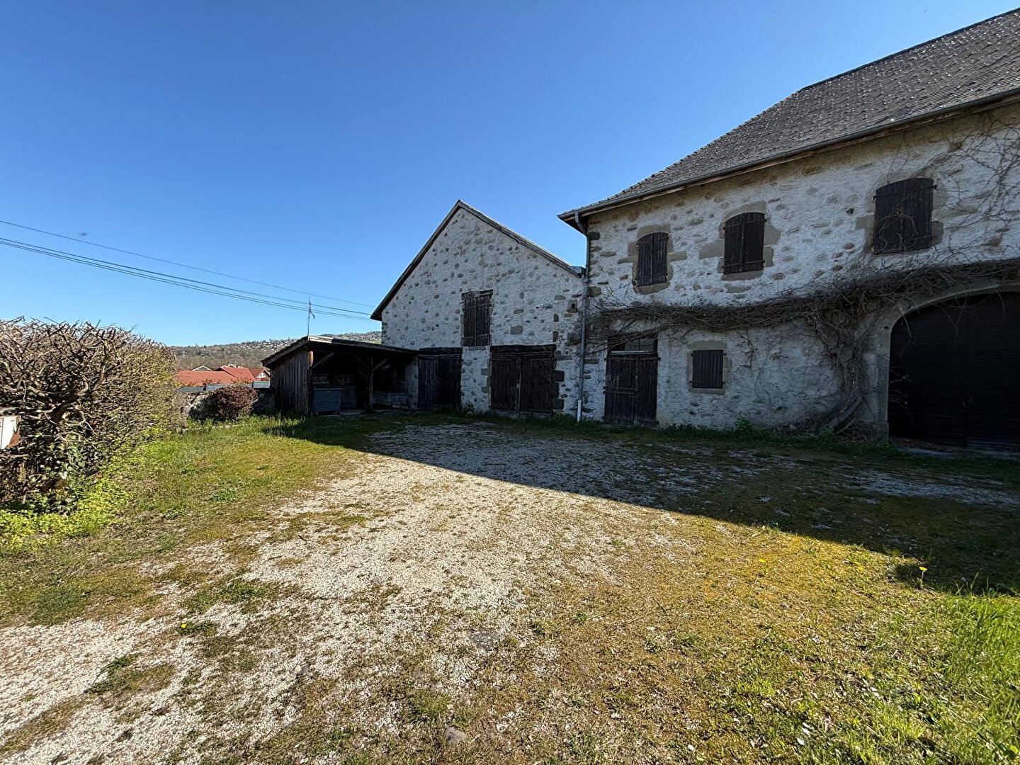 Maison à vendre, 1200m², Cranves-Sales