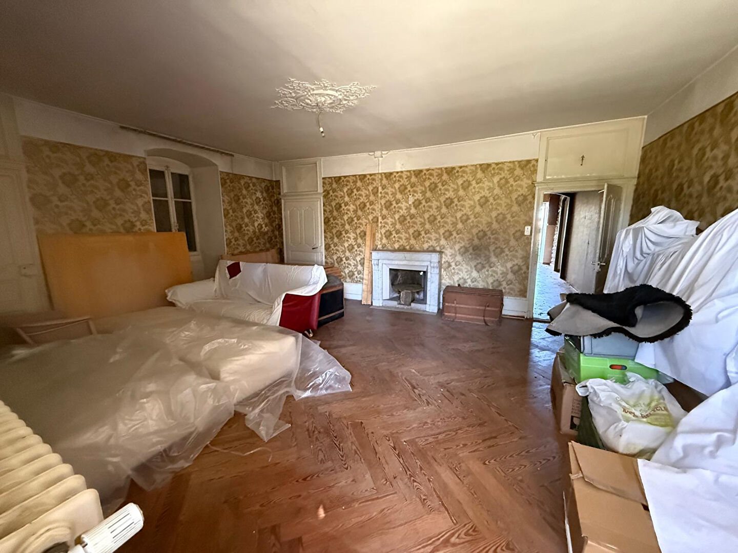 Maison à vendre, 1200m², Cranves-Sales