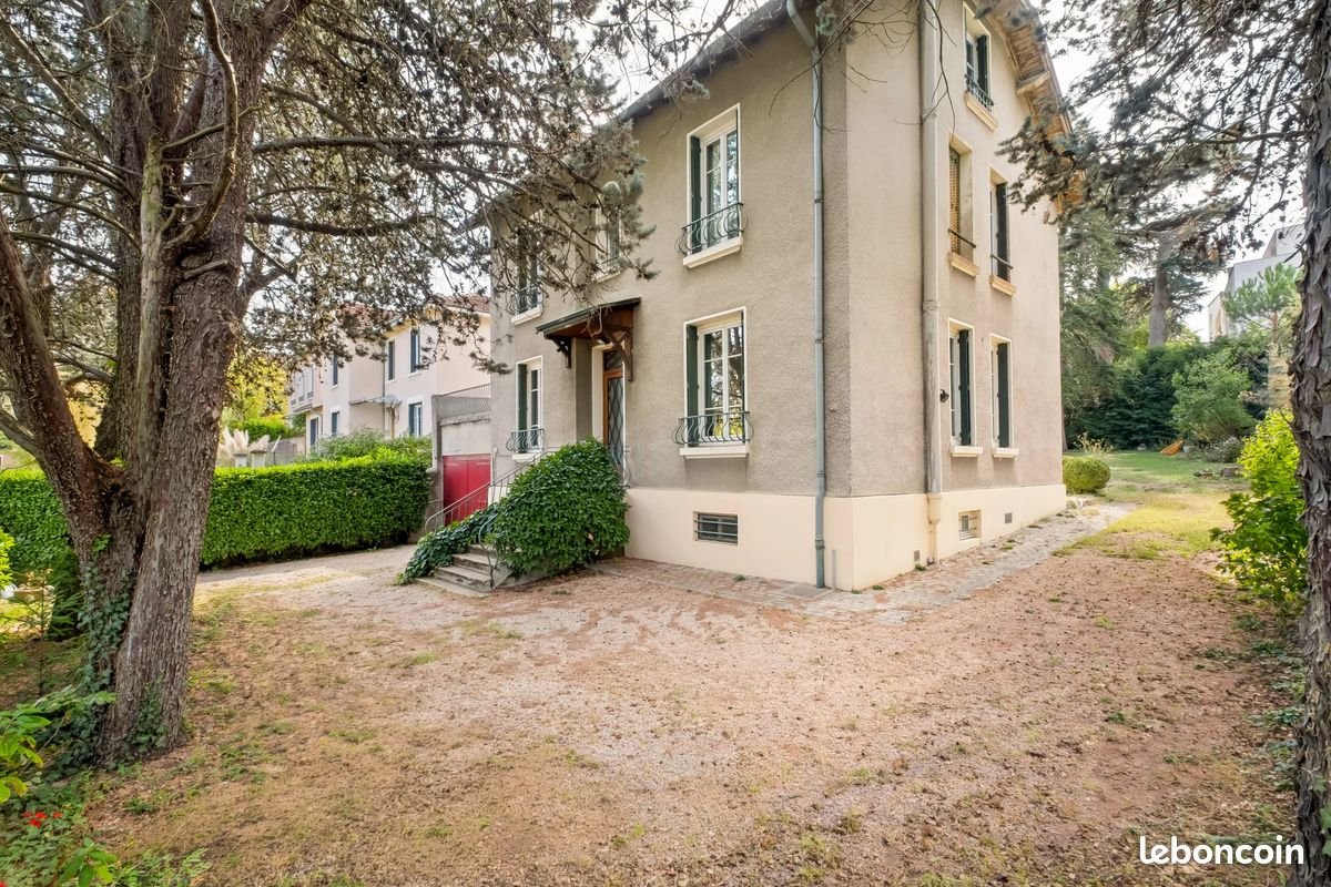 Maison à vendre, 207m², Tassin-la-Demi-Lune