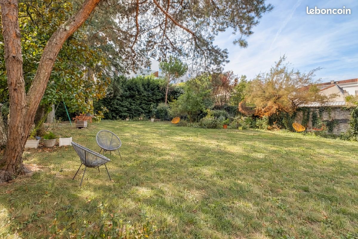 Maison à vendre, 207m², Tassin-la-Demi-Lune