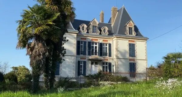 Maison à vendre, 370m², Bérenx