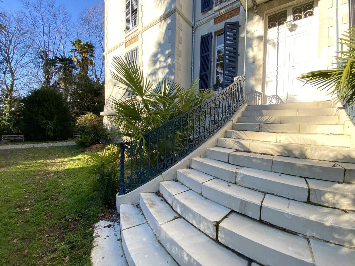 Maison à vendre, 370m², Bérenx