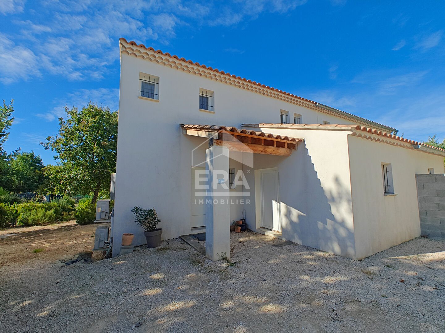Maison à louer, 88m², Blauvac