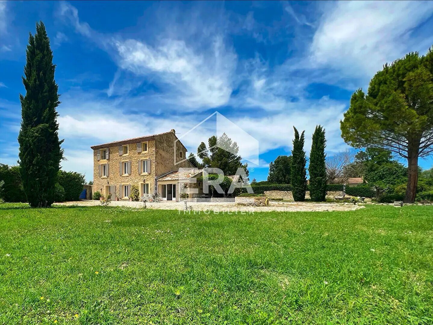 Maison à vendre, 340m², Mazan