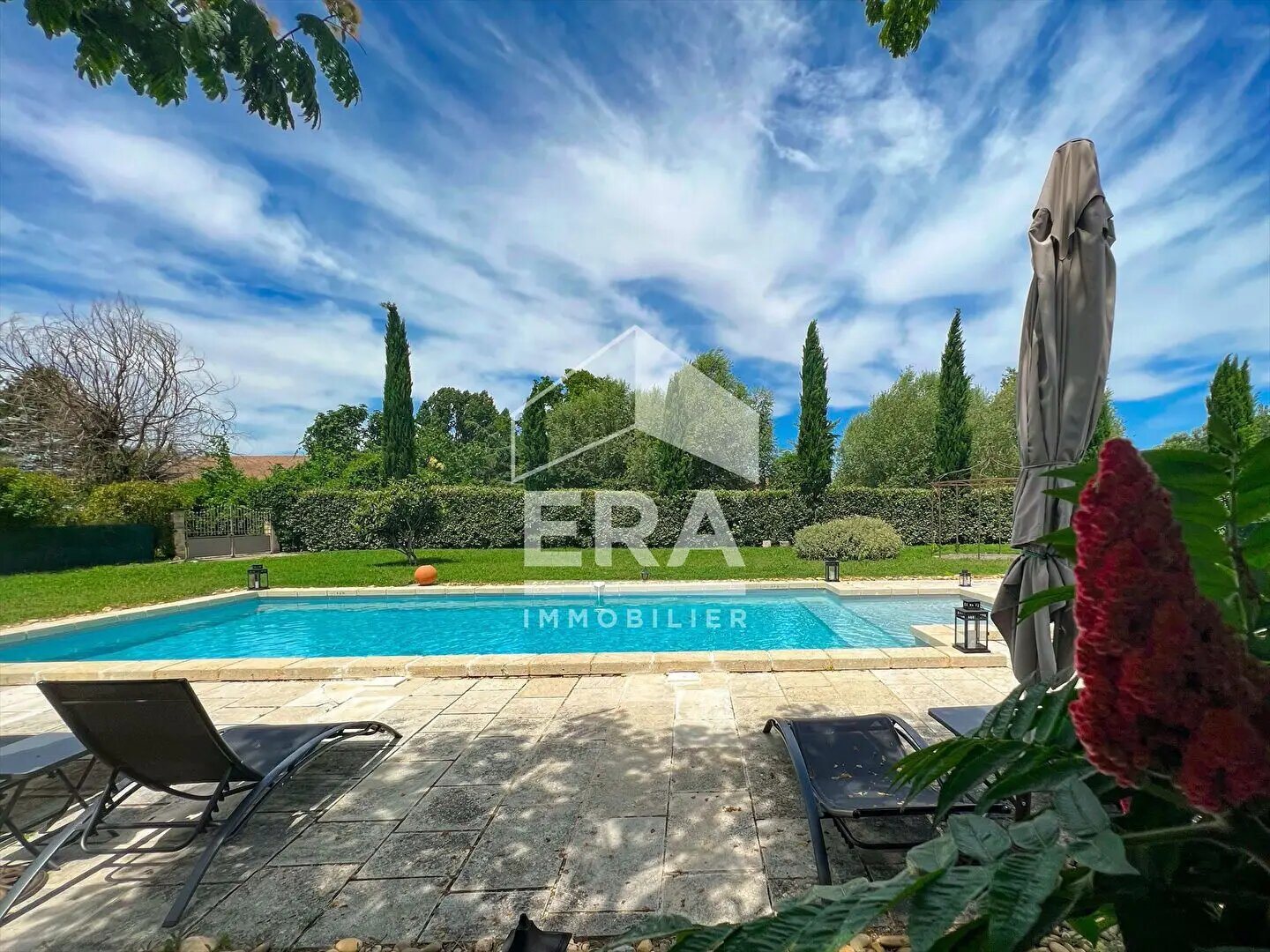 Maison à vendre, 340m², Mazan