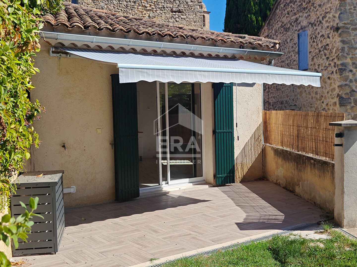 Maison à louer, 50m², Mormoiron