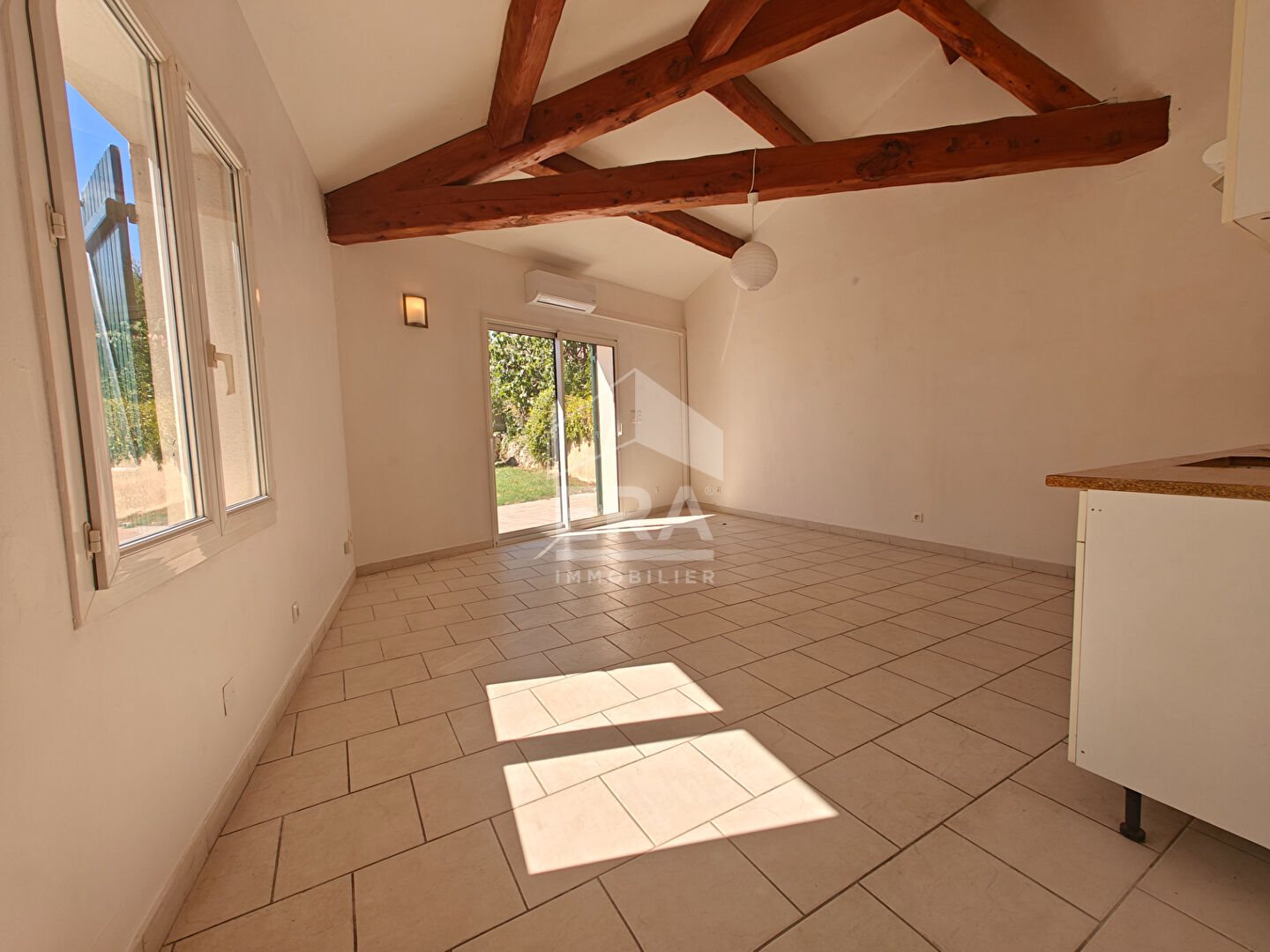 Maison à louer, 50m², Mormoiron