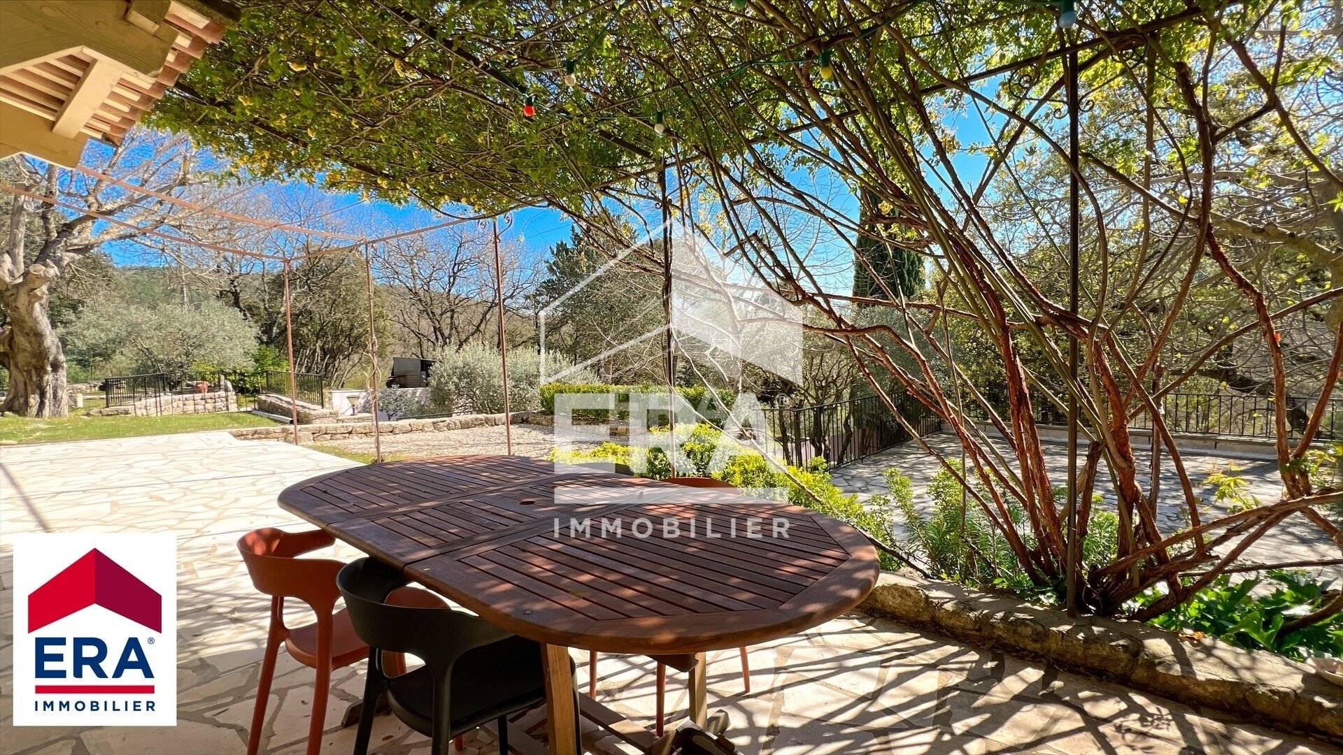 Maison à vendre, 150m², Mazan