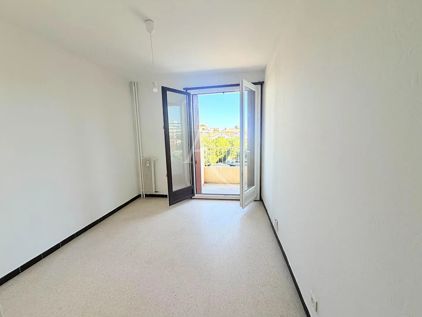 Appartement à louer, 43m², Cagnes-sur-Mer