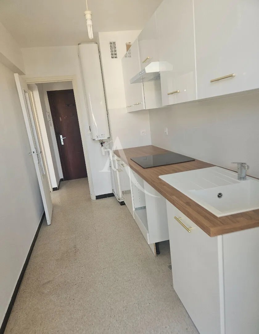 Appartement à louer, 43m², Cagnes-sur-Mer