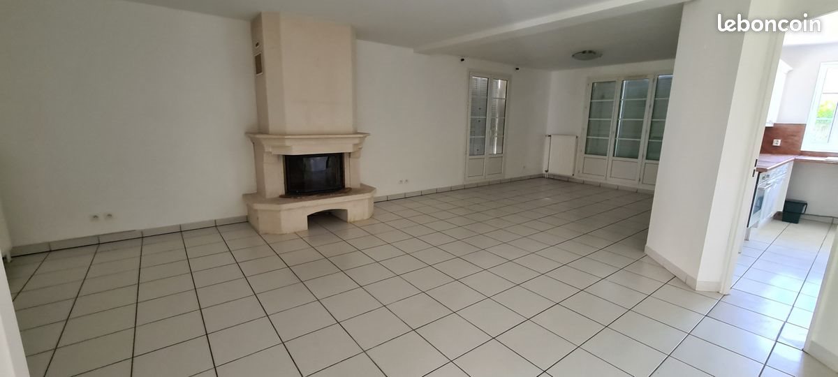 Maison à louer, 170m², Magny-le-Hongre