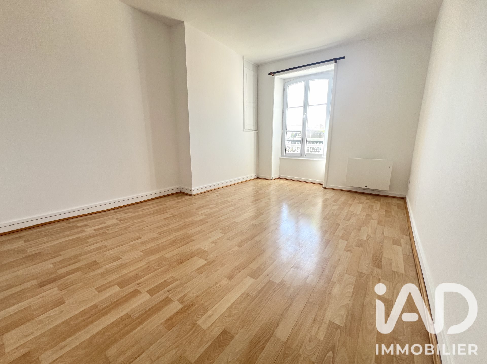 Appartement à louer, 22m², Evron