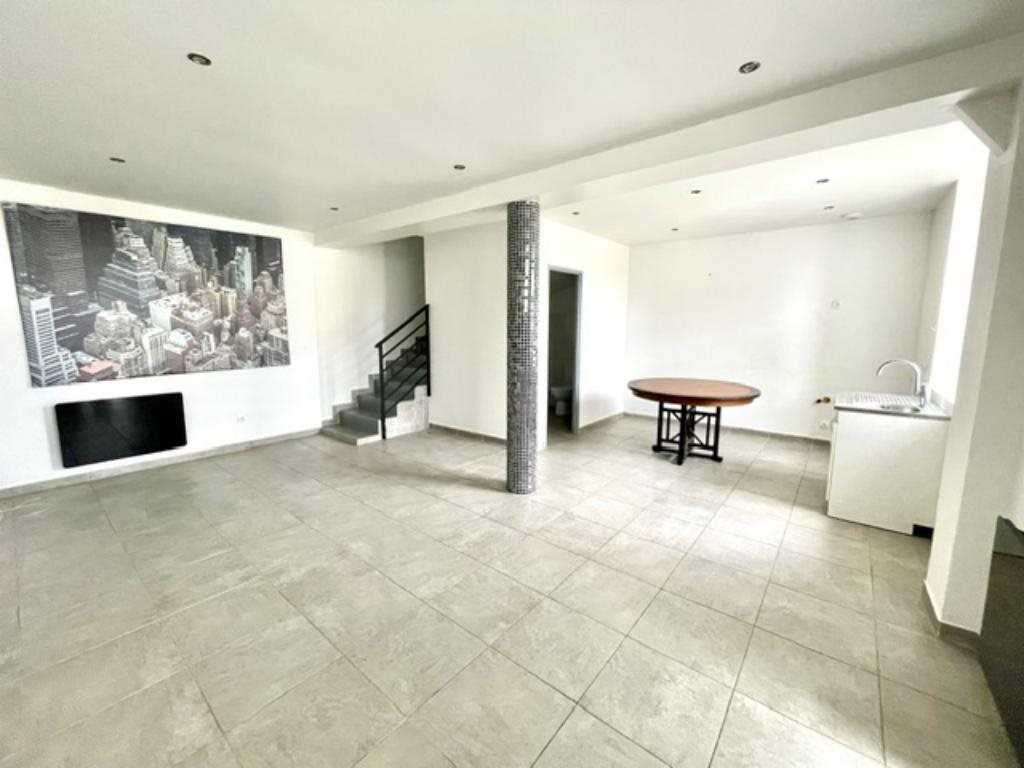 Maison à vendre, 61m², Lévignen
