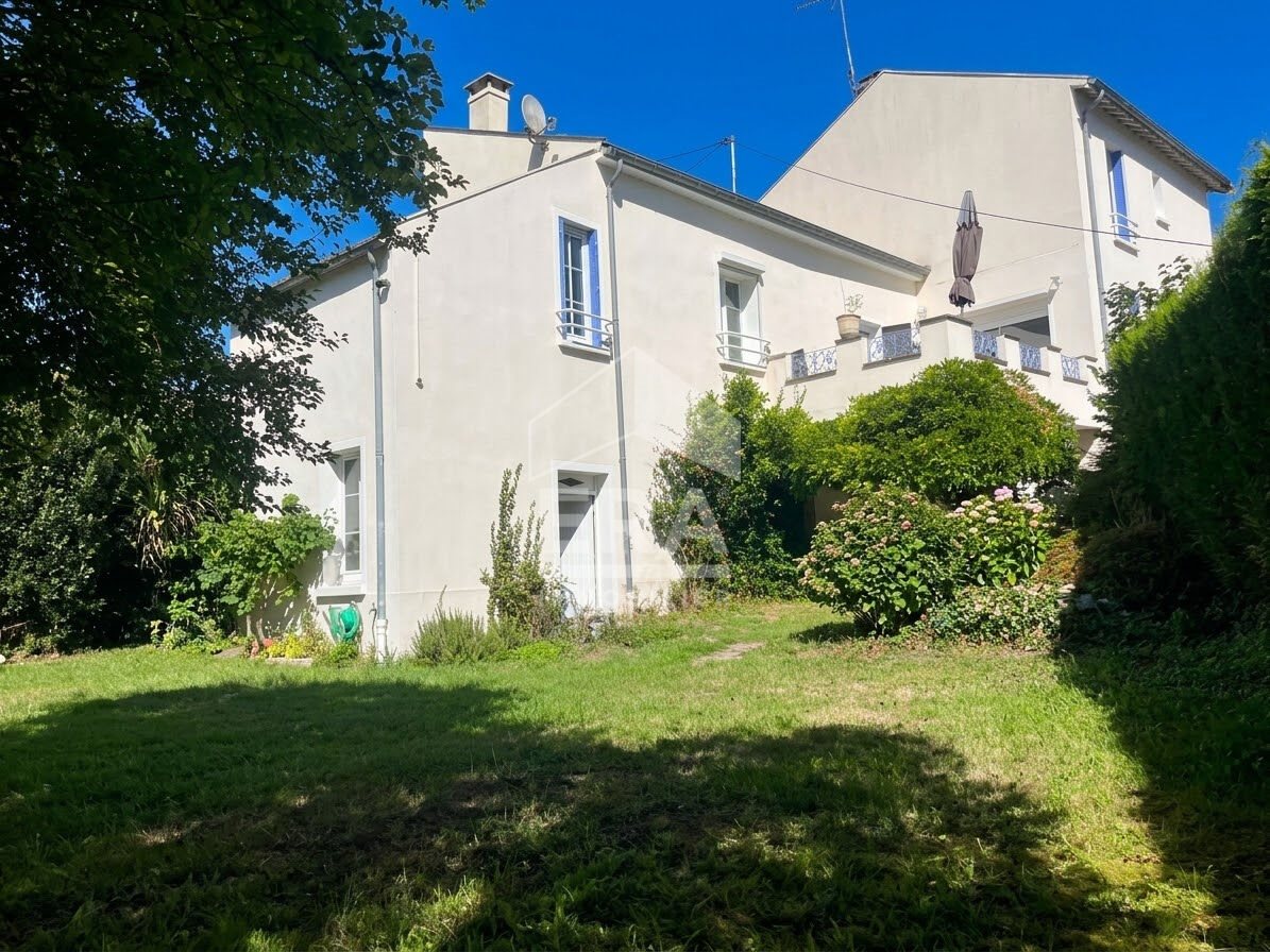 Maison à vendre, 135m², Beynes