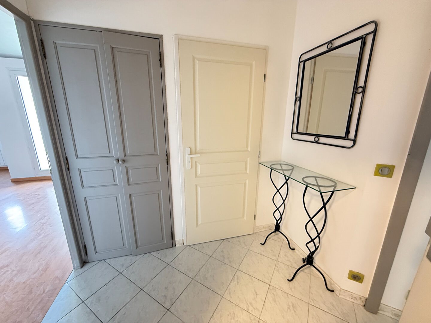 Appartement à vendre, 64m², Élancourt