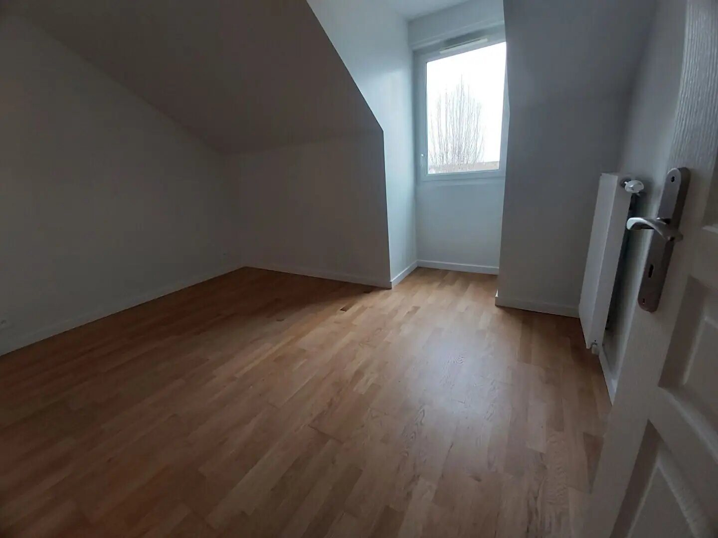 Appartement à louer, 98m², Voisins-le-Bretonneux