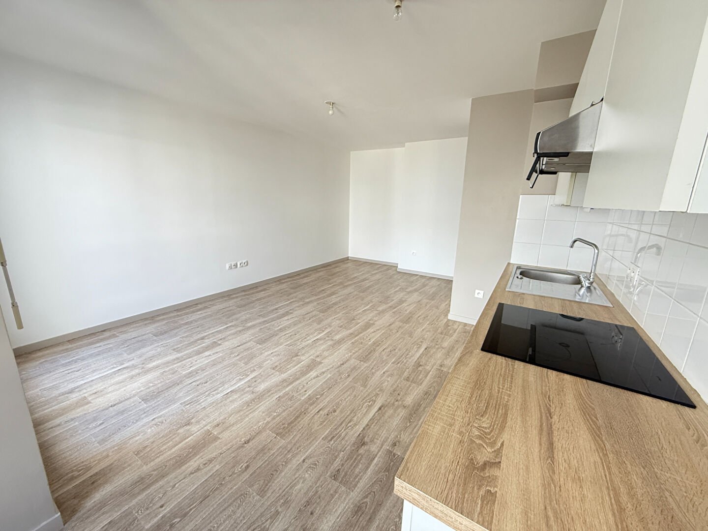 Appartement à vendre, 45m², Élancourt