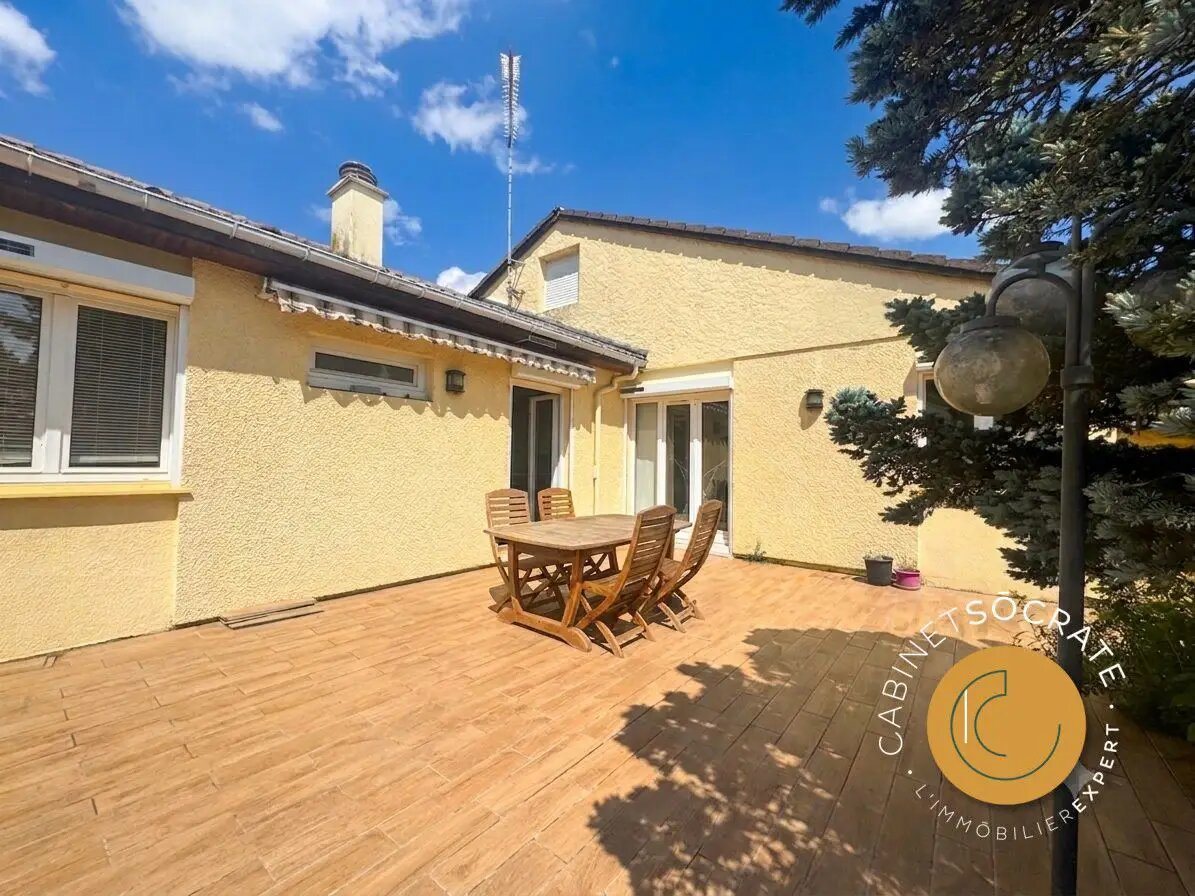 Maison à vendre, 117m², Fléville-devant-Nancy