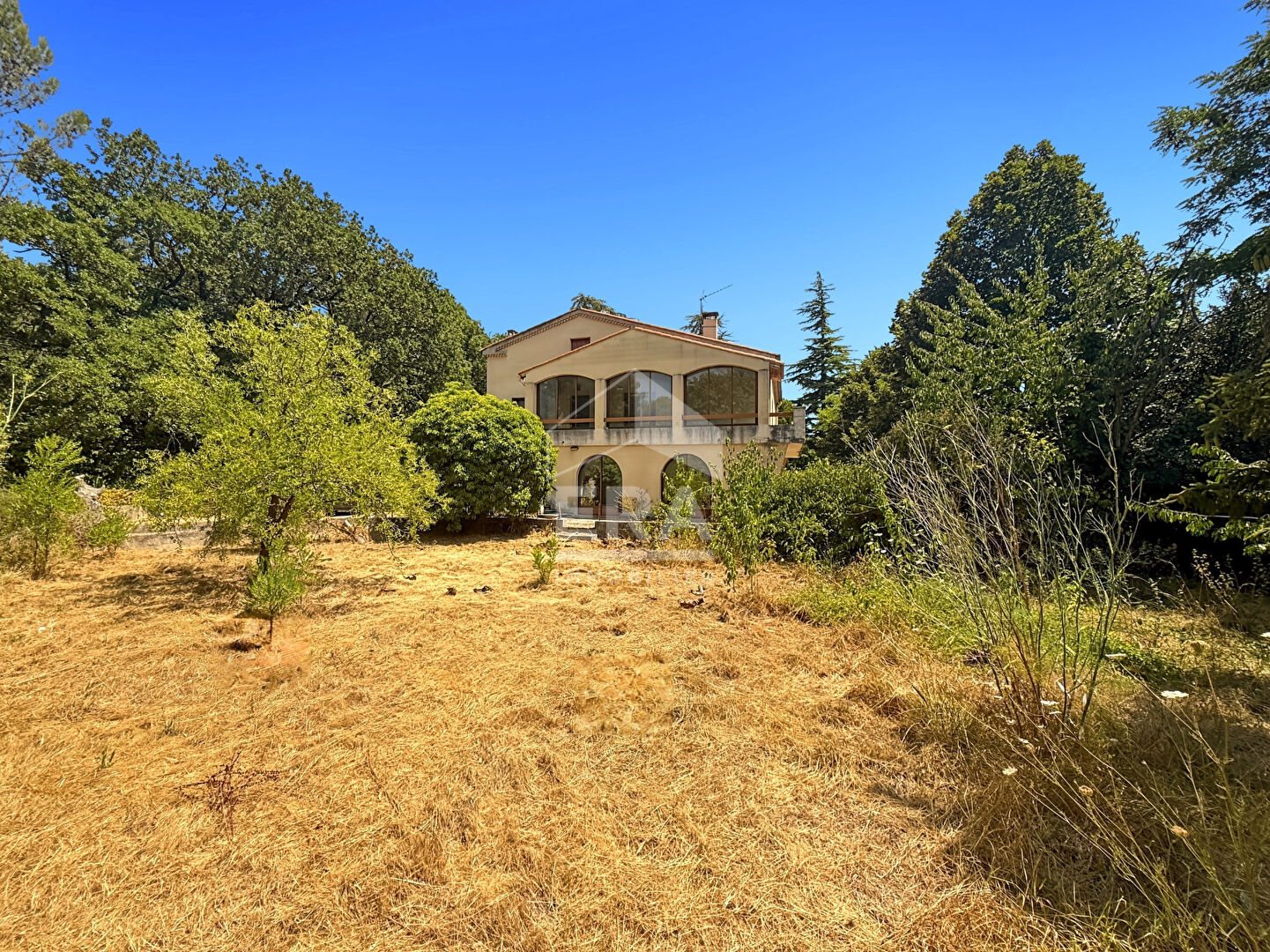 Maison à vendre, 141m², Simiane-Collongue