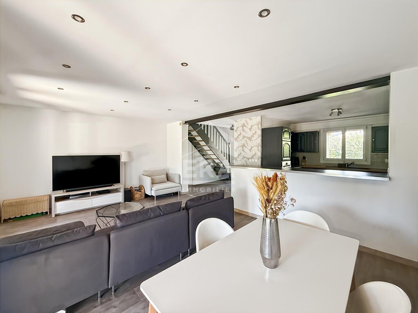 Maison à vendre, 124m², Simiane-Collongue