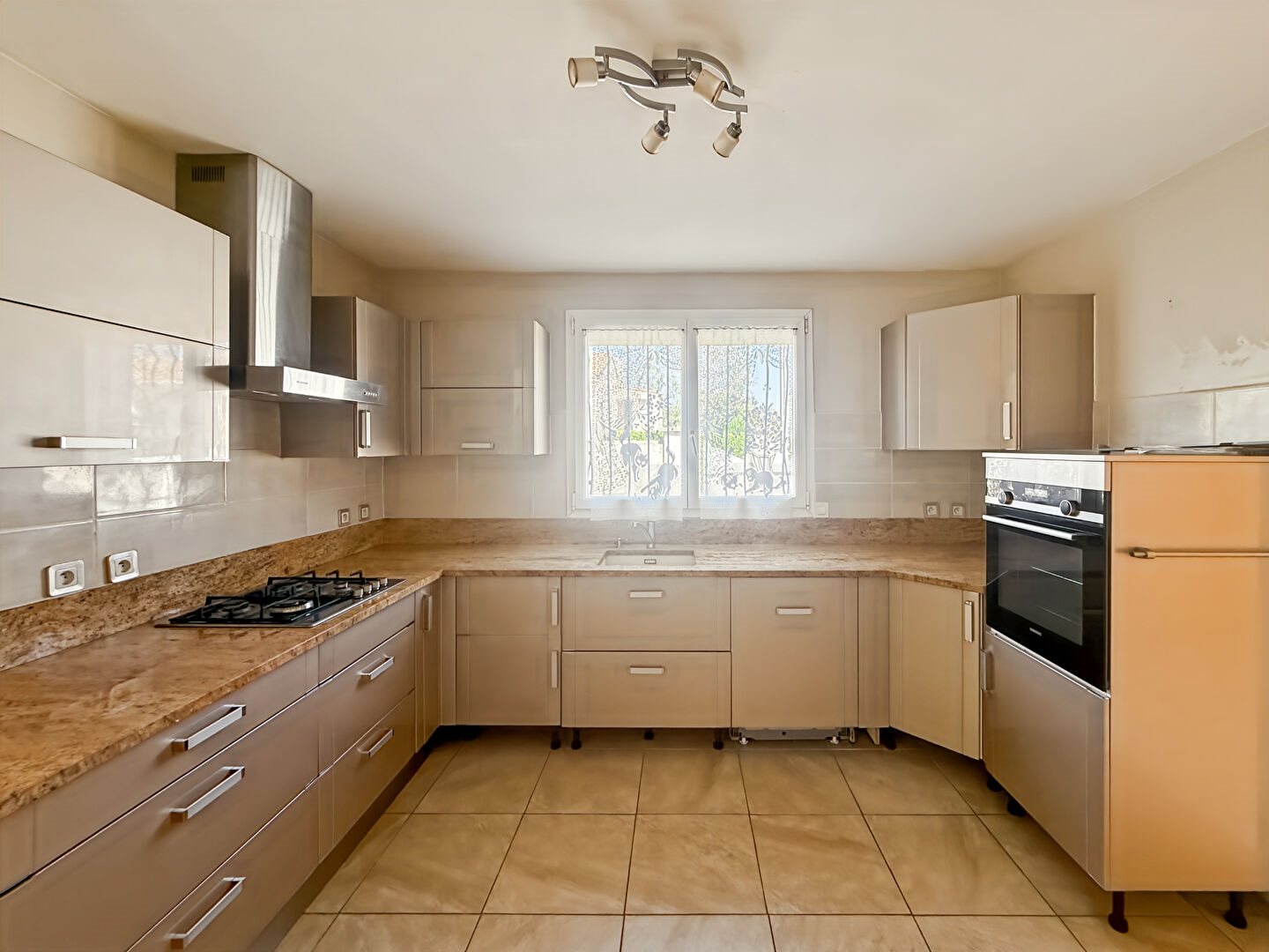 Maison à vendre, 160m², Bouc-Bel-Air