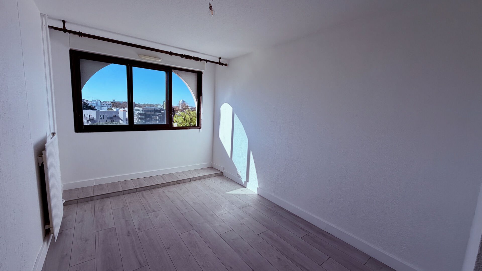 Appartement à louer, 79m², Talence