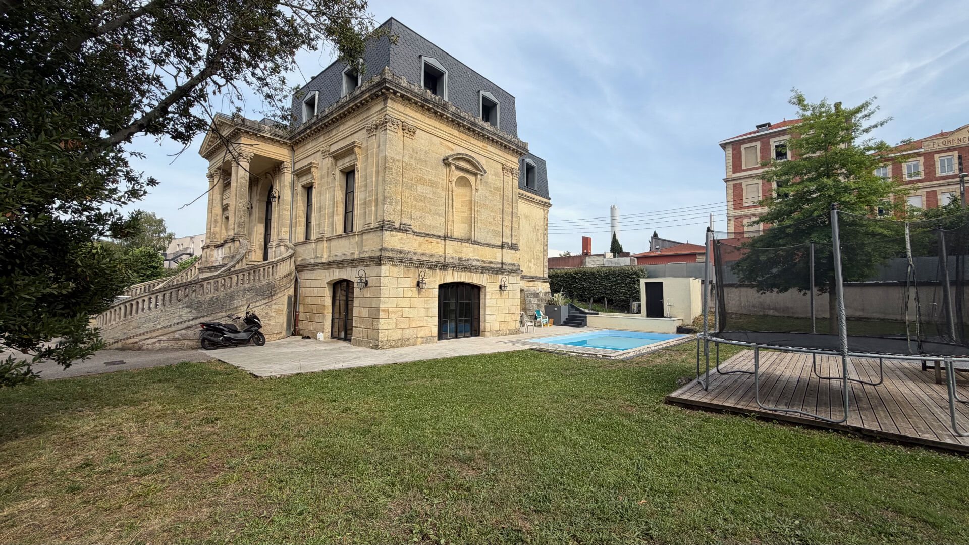 Appartement à vendre, 199m², Talence