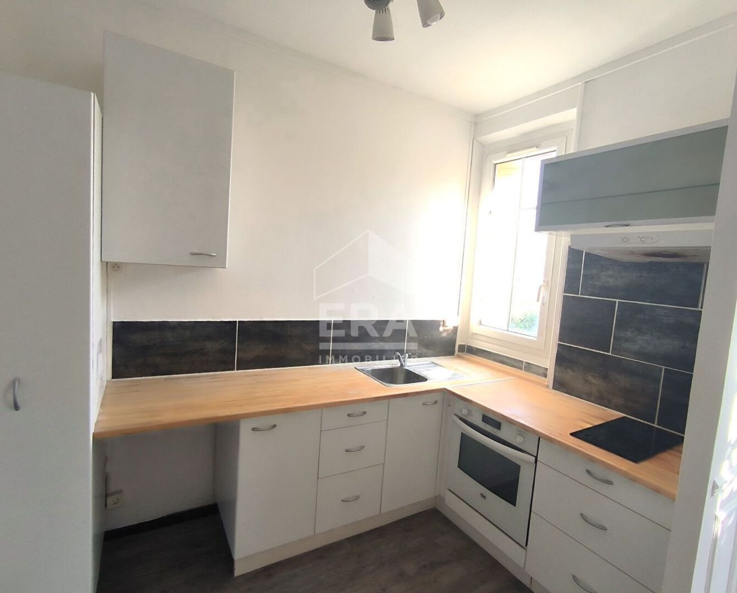 Appartement à louer, 43m², Corbeil-Essonnes