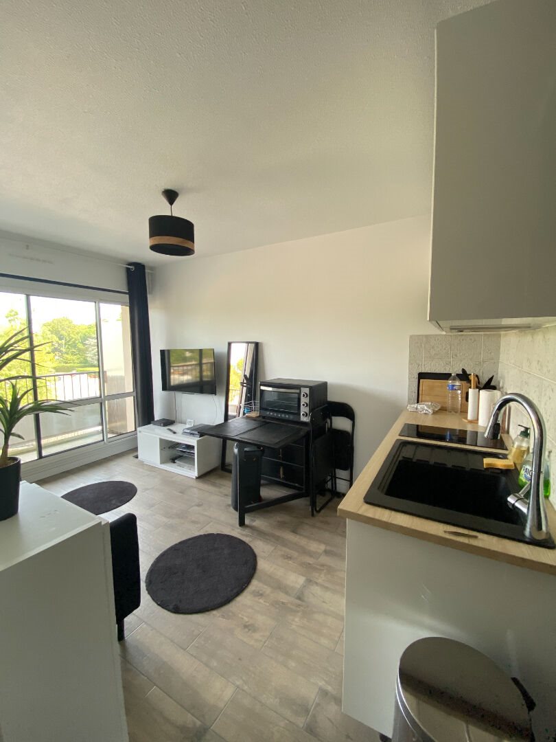 Appartement à louer, 27m², Blanquefort